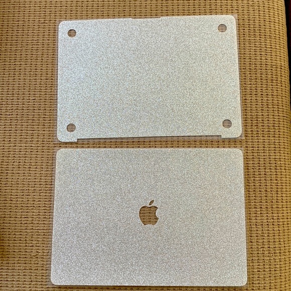 MacBook skin - Picture 1 of 5